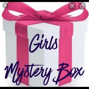 Girls mystery clothing box!!